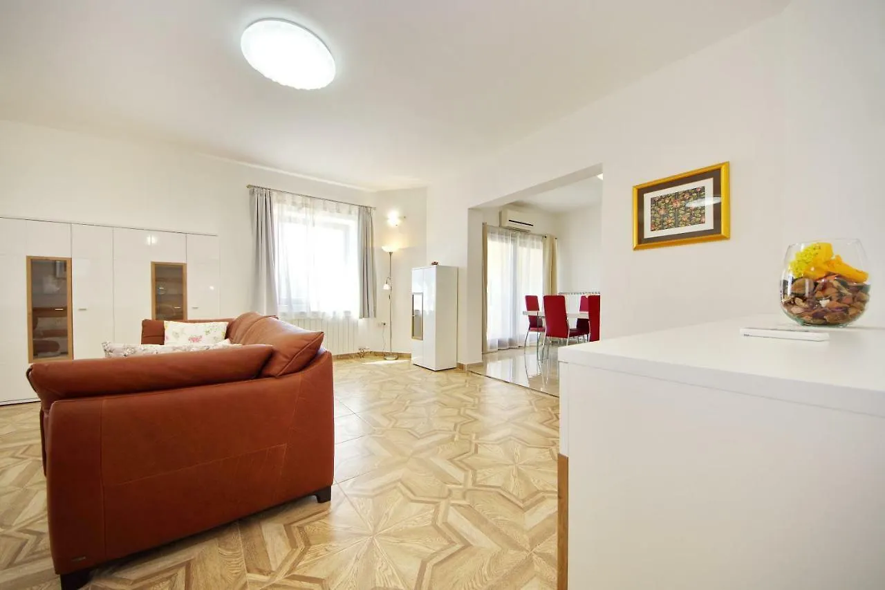 Villa Zupan Задар 0*,
