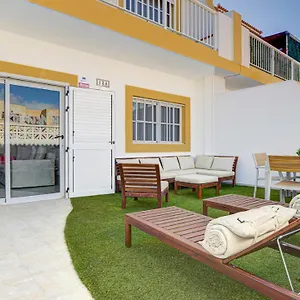 White Deluxe Caleta By Sea There Fuerteventura Apartment Caleta De Fuste