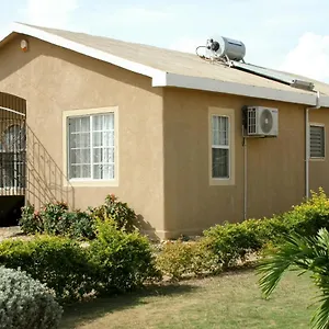Sassy Diamond Crest Apartment Portmore